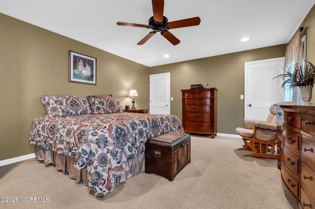 2 York Circle, Jackson, NJ 08527