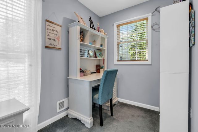 2 York Circle, Jackson, NJ 08527
