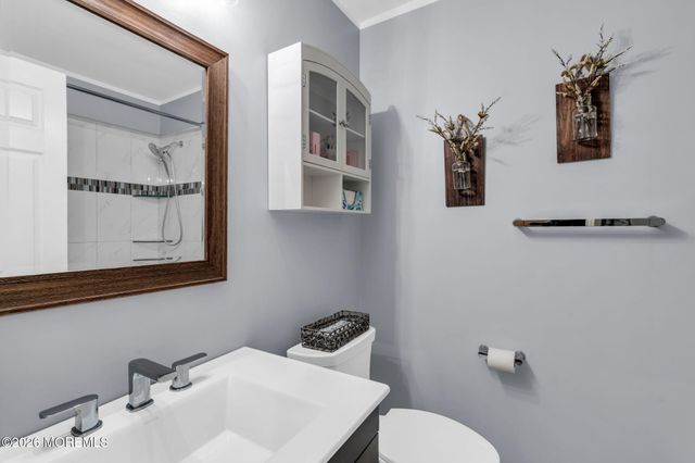 2 York Circle, Jackson, NJ 08527