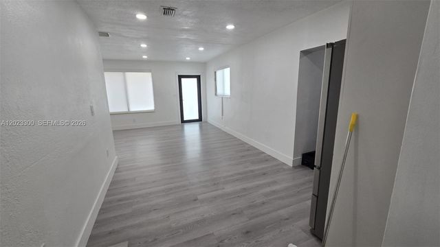 2645 SW 90th Ave 2645, Miami, FL 33165