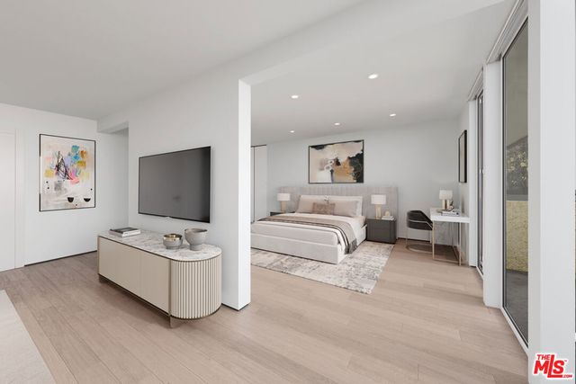 3625 Fredonia Drive 2, Los Angeles, CA 90068