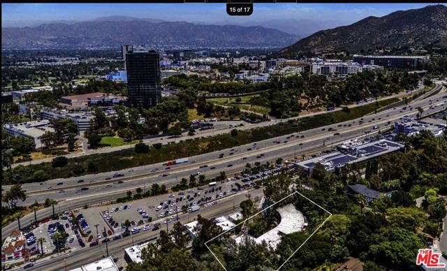 3625 Fredonia Drive 2, Los Angeles, CA 90068