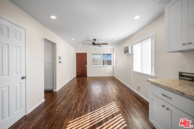 432 N Harvard Boulevard, Los Angeles, CA 90004