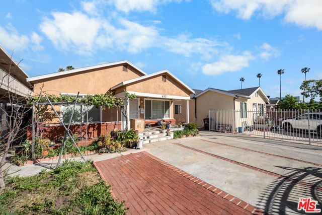 432 N Harvard Boulevard, Los Angeles, CA 90004