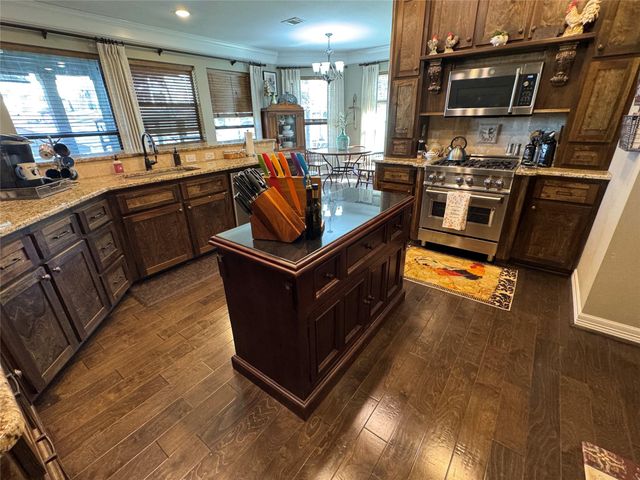 200 Harbor Run Drive, Coldspring, TX 77331