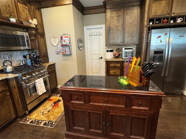 200 Harbor Run Drive, Coldspring, TX 77331