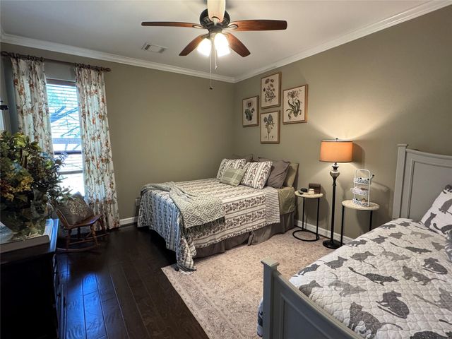 200 Harbor Run Drive, Coldspring, TX 77331