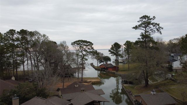 200 Harbor Run Drive, Coldspring, TX 77331