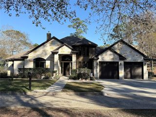 200 Harbor Run Drive, Coldspring, TX 77331