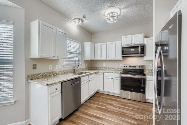 3538 Joel Turner Drive, Charlotte, NC 28216