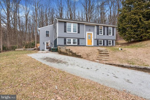 325 JENNIFER DR, Coatesville, PA 19320