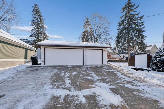 120 4th Avenue E, Shakopee, MN 55379