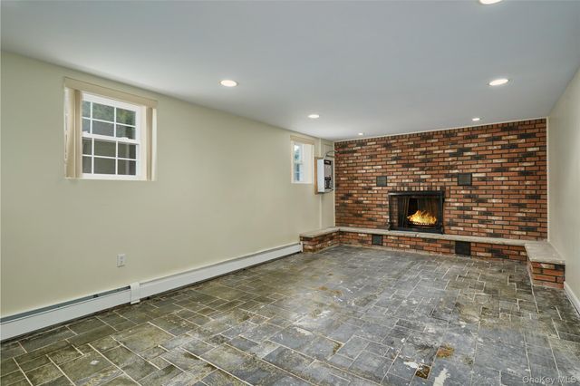 43 Sunset Terrace, Highland Mills, NY 10930
