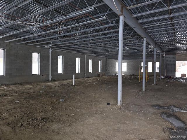 6428 N Inkster Road, Dearborn Heights, MI 48127