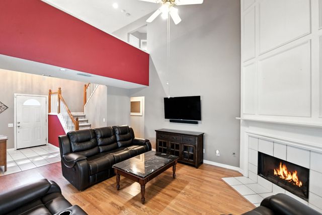 8324 Tallahassee Lane, Fort Worth, TX 76123