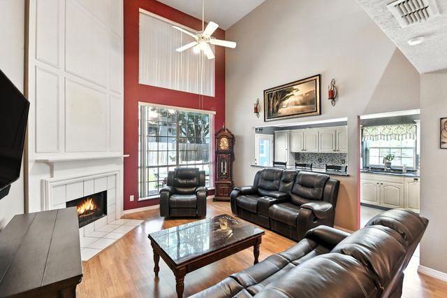 8324 Tallahassee Lane, Fort Worth, TX 76123