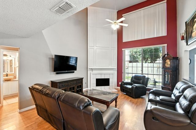 8324 Tallahassee Lane, Fort Worth, TX 76123