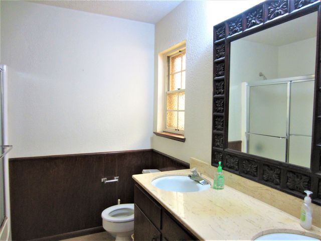 1815 Greenwood Drive, Denton, TX 76209