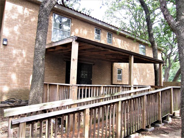 1815 Greenwood Drive, Denton, TX 76209