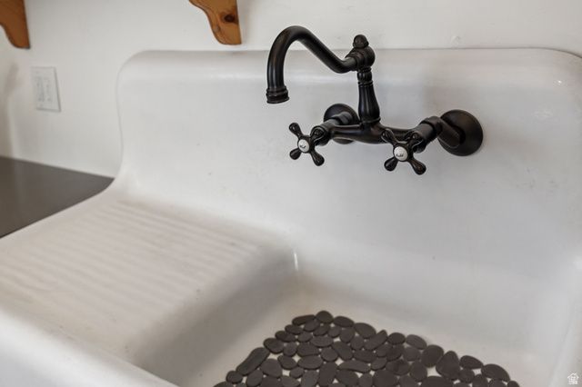 390 N 100 W, Monroe, UT 84754