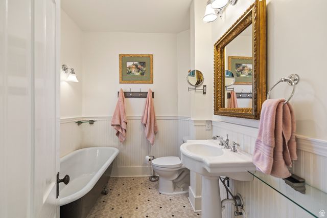 390 N 100 W, Monroe, UT 84754