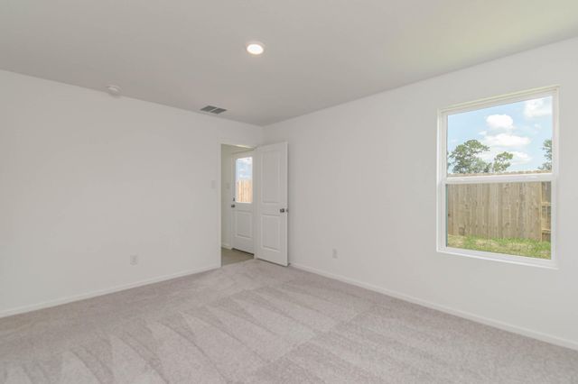 355 Bush Meadow Lane, Magnolia, TX 77354