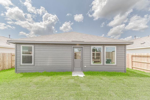 355 Bush Meadow Lane, Magnolia, TX 77354