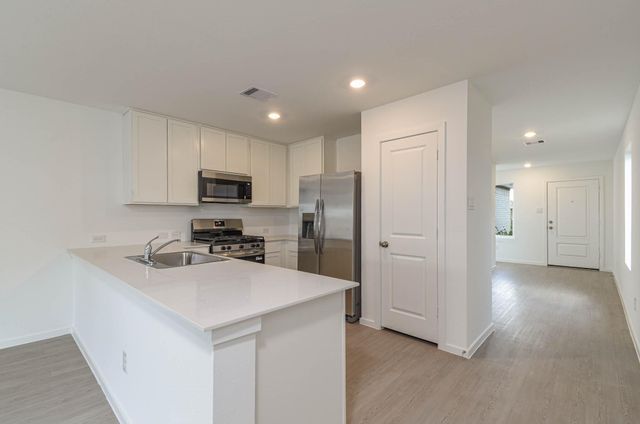 355 Bush Meadow Lane, Magnolia, TX 77354