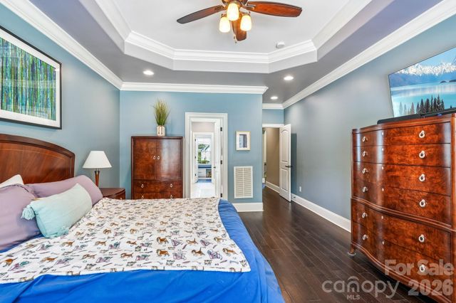 2032 Eaton Road, Charlotte, NC 28205