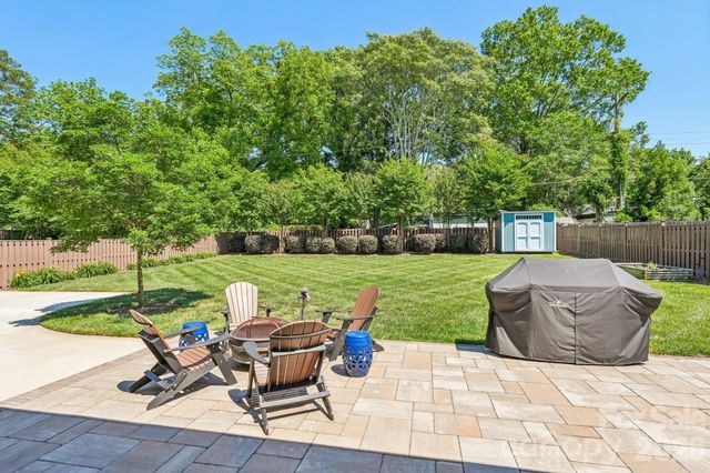 2032 Eaton Road, Charlotte, NC 28205