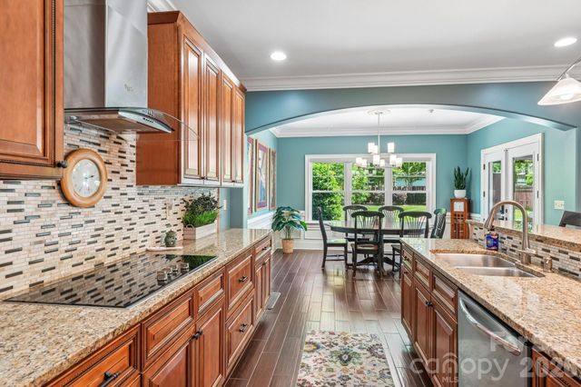 2032 Eaton Road, Charlotte, NC 28205