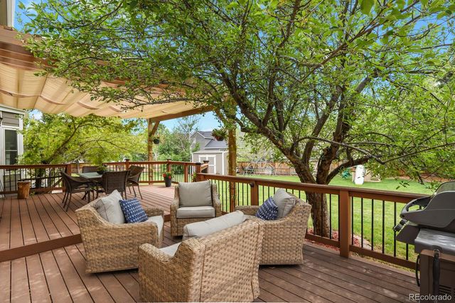 8980 Miners Drive, Highlands Ranch, CO 80126