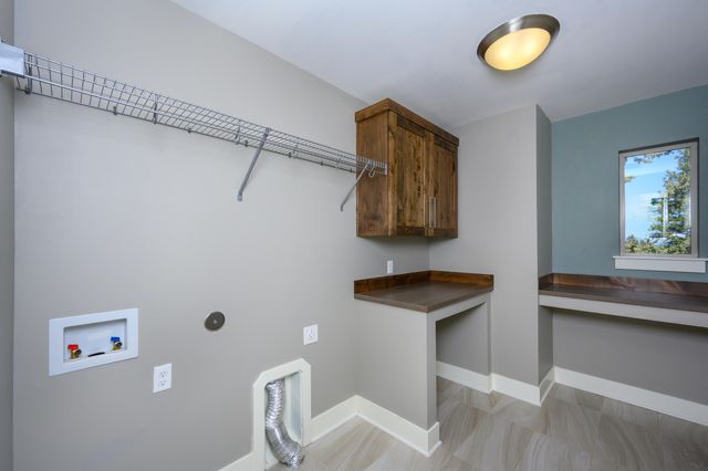 2341 NW Debron Lane, Bend, OR 97703