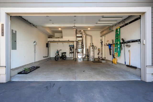 2341 NW Debron Lane, Bend, OR 97703