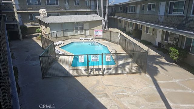 621 N Market Street, Inglewood, CA 90302