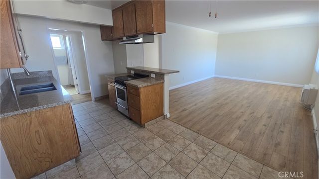 621 N Market Street, Inglewood, CA 90302