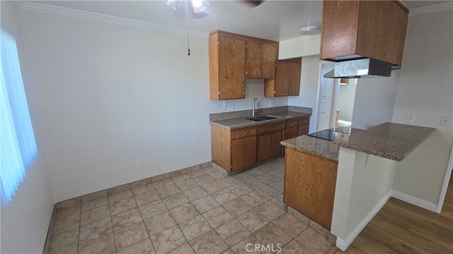 621 N Market Street, Inglewood, CA 90302