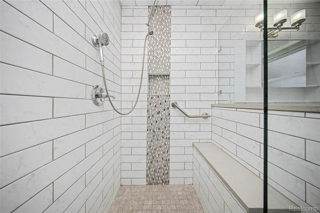 6380 Wellesley Terrace, Village Of Clarkston, MI 48346