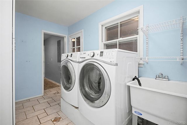 6380 Wellesley Terrace, Village Of Clarkston, MI 48346