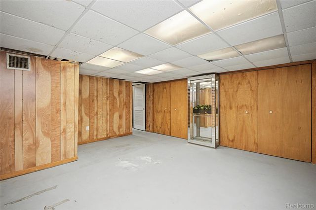 6380 Wellesley Terrace, Village Of Clarkston, MI 48346