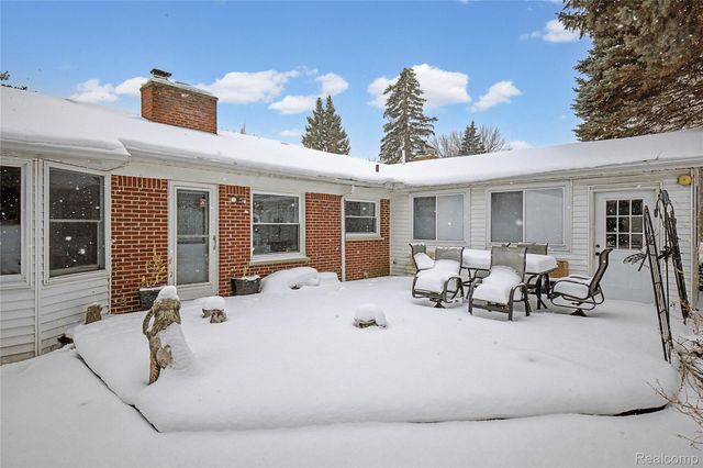 6380 Wellesley Terrace, Village Of Clarkston, MI 48346