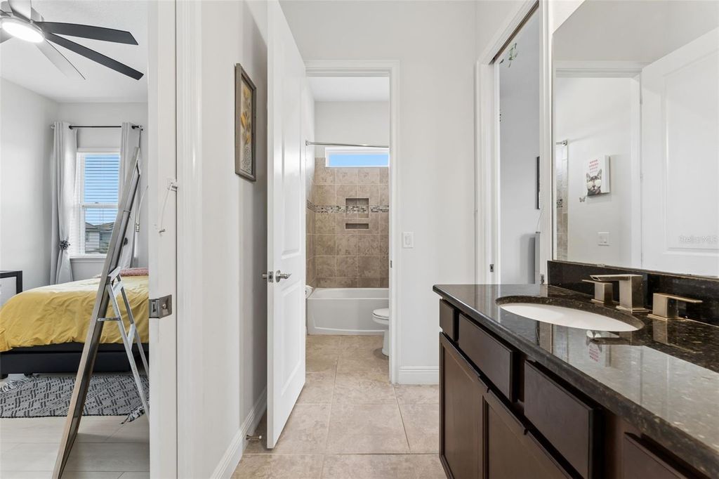 Image 25 of property listing at 8033 NEMOURS PARKWAY, Orlando, FL 32827