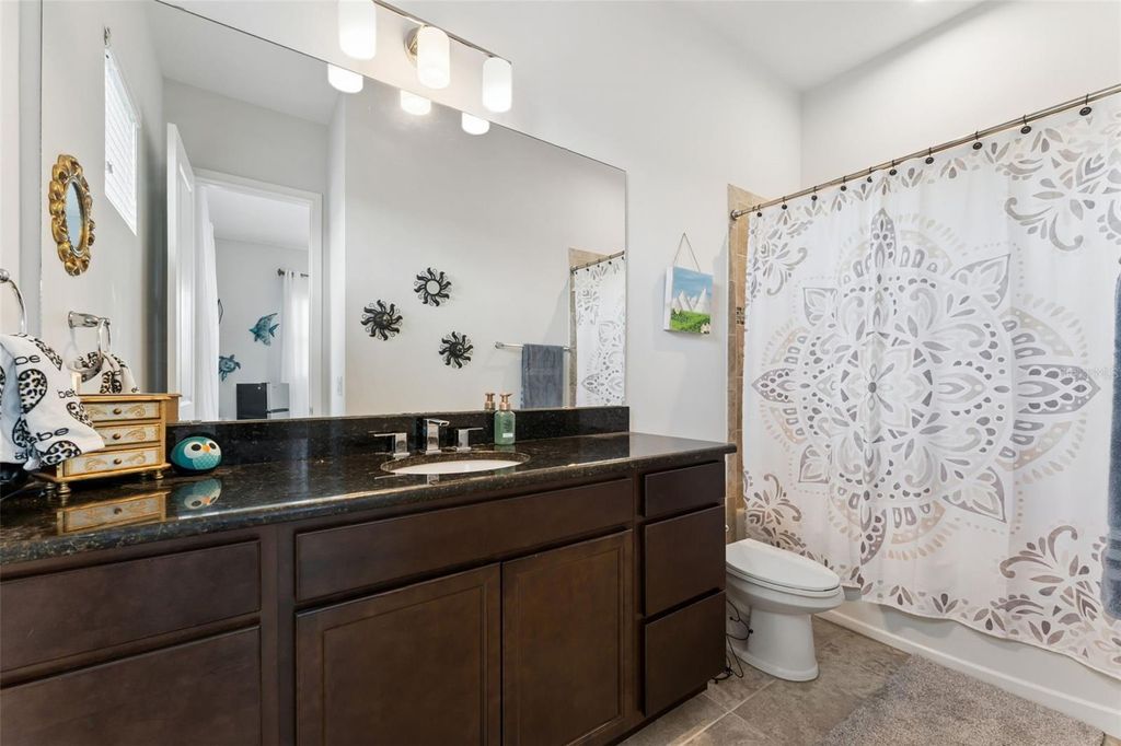 Image 31 of property listing at 8033 NEMOURS PARKWAY, Orlando, FL 32827