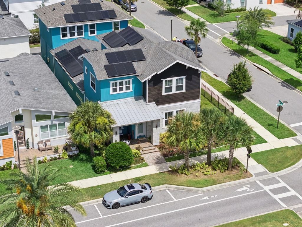 Image 50 of property listing at 8033 NEMOURS PARKWAY, Orlando, FL 32827