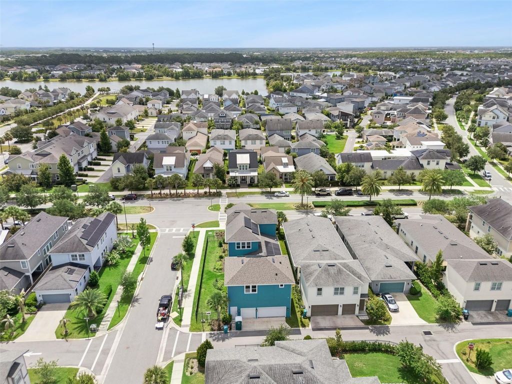 Image 56 of property listing at 8033 NEMOURS PARKWAY, Orlando, FL 32827