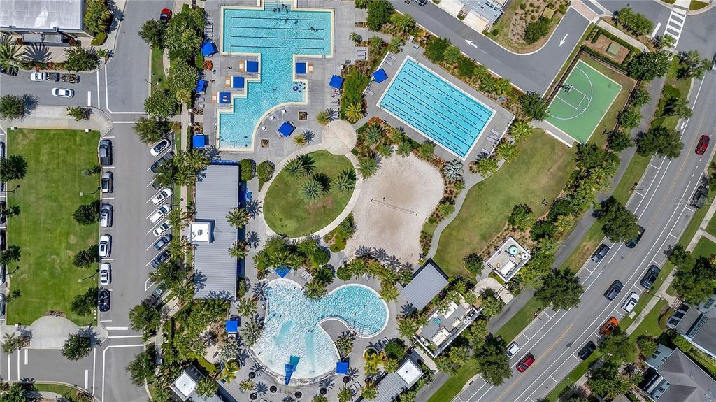 Image 60 of property listing at 8033 NEMOURS PARKWAY, Orlando, FL 32827