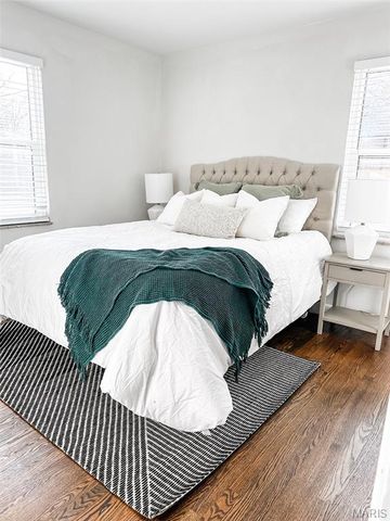 1 Dickson Court, Kirkwood, MO 63122