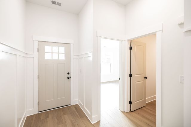 2106 Rylee Way, Greenbrier, TN 37073