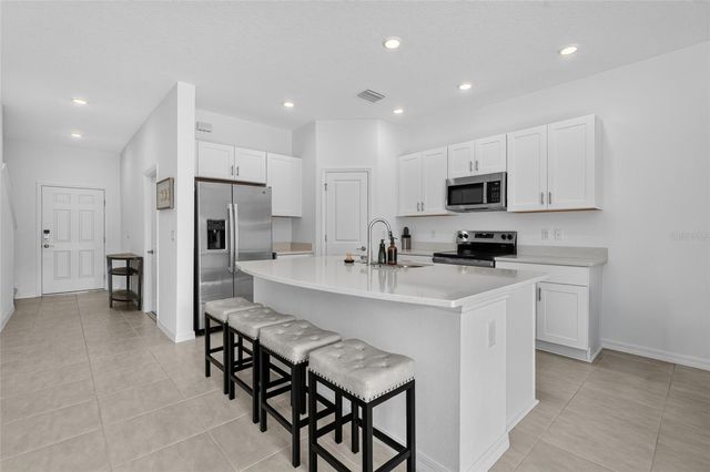 3023 NOVARA LANE, Bradenton, FL 34211