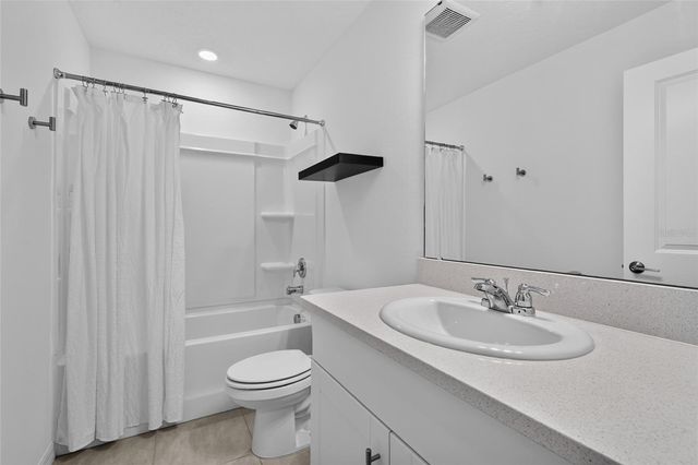 3023 NOVARA LANE, Bradenton, FL 34211